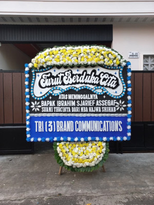 Papan Bunga Duka di Soromandi